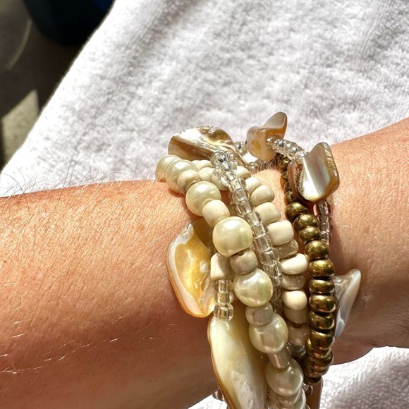 White and Brown Seashell Stretch Multi Layer Bracelet - Picture 8 of 8